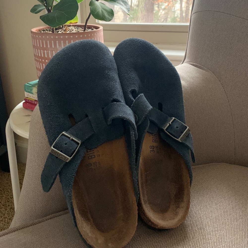 Birkenstock suede clog- Navy Size 38
